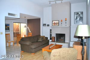 6138 N 12th Way, Phoenix, AZ 85014 photo 2