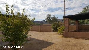 427 E Desert Dr, Phoenix, AZ 85042 photo 4