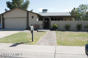 4827 E Capistrano Ave, Phoenix, AZ 85044 photo 2