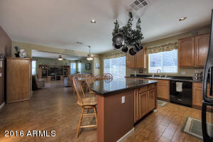 3076 E Cullumber St, Gilbert, AZ 85234 photo 7