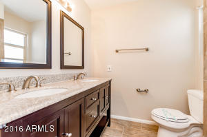 2675 E Oakleaf Dr, Tempe, AZ 85288 photo 16