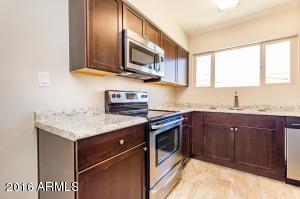 2675 E Oakleaf Dr, Tempe, AZ 85288 photo 7