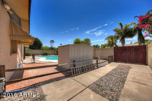 1049 E Magdalena Dr, Tempe, AZ 85283 photo 23
