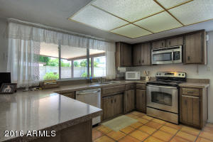 1049 E Magdalena Dr, Tempe, AZ 85283 photo 11