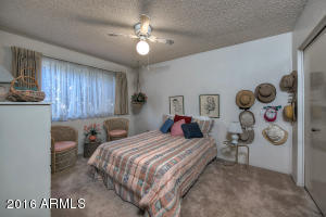 1049 E Magdalena Dr, Tempe, AZ 85283 photo 14