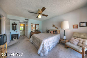 1049 E Magdalena Dr, Tempe, AZ 85283 photo 18