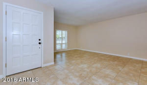 2808 E Sierra St, Phoenix, AZ 85028 photo 2