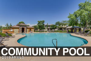 897 S Pheasant Dr, Gilbert, AZ 85296 photo 3