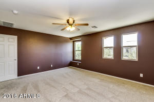 897 S Pheasant Dr, Gilbert, AZ 85296 photo 16