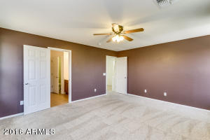 897 S Pheasant Dr, Gilbert, AZ 85296 photo 17