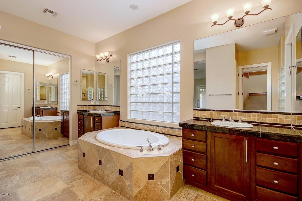 1350 E Ibis St, Gilbert, AZ 85297 photo 32