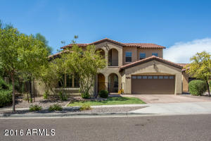 2134 E Desert Dr, Phoenix, AZ 85042 photo 2