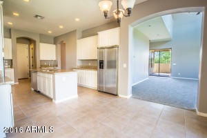 2134 E Desert Dr, Phoenix, AZ 85042 photo 7