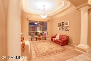 802 E Desert Flower Ln, Phoenix, AZ 85048 photo 7