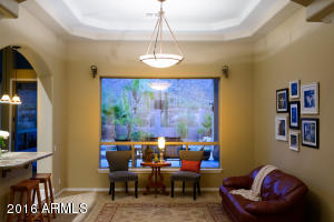 802 E Desert Flower Ln, Phoenix, AZ 85048 photo 3