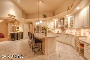 802 E Desert Flower Ln, Phoenix, AZ 85048 photo 11