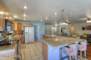6210 E Camelot Dr, Mesa, AZ 85215 photo 7