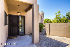 4038 E Round Hill Dr, Phoenix, AZ 85028 photo 4
