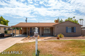 915 E Keim Dr, Phoenix, AZ 85014 photo 1