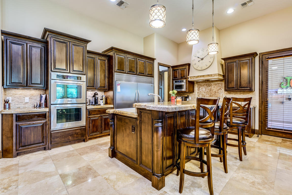 2775 E Meadowview Ct, Gilbert, AZ 85298 photo 8