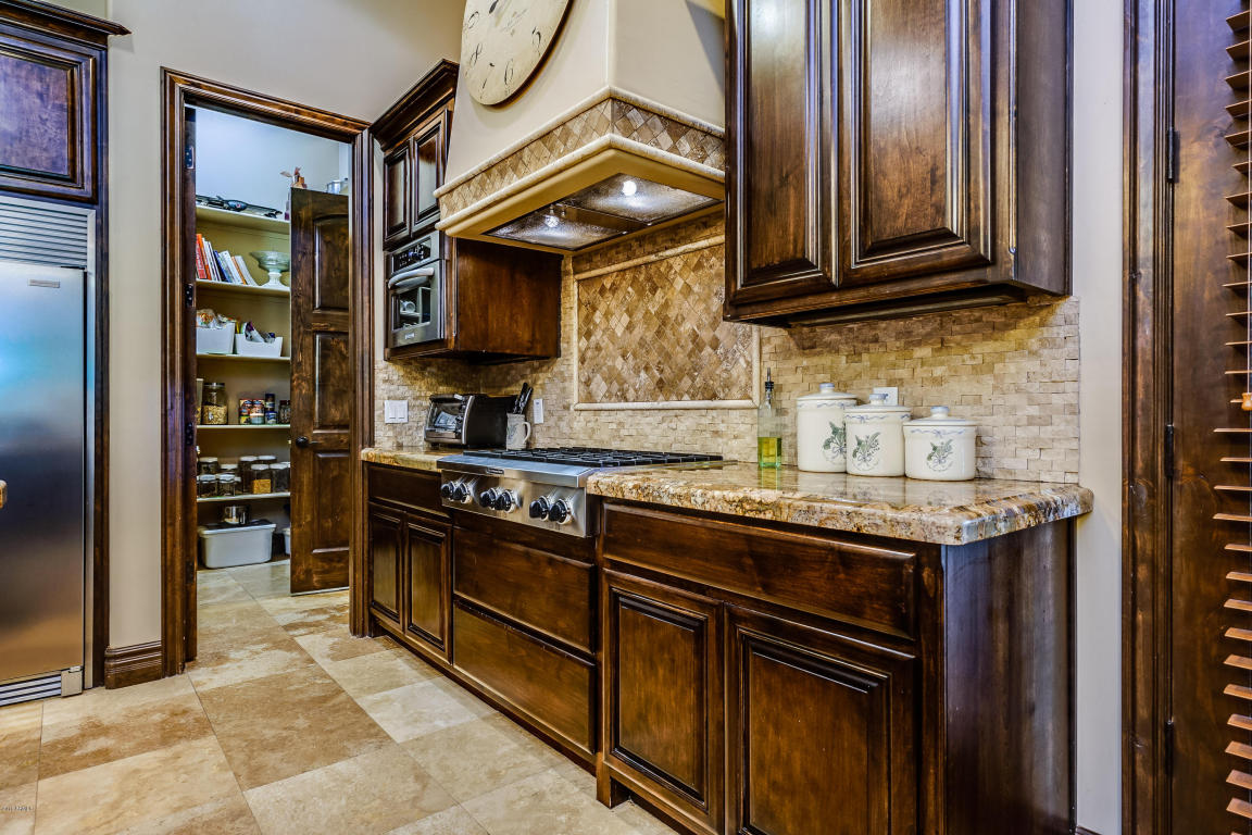 2775 E Meadowview Ct, Gilbert, AZ 85298 photo 7
