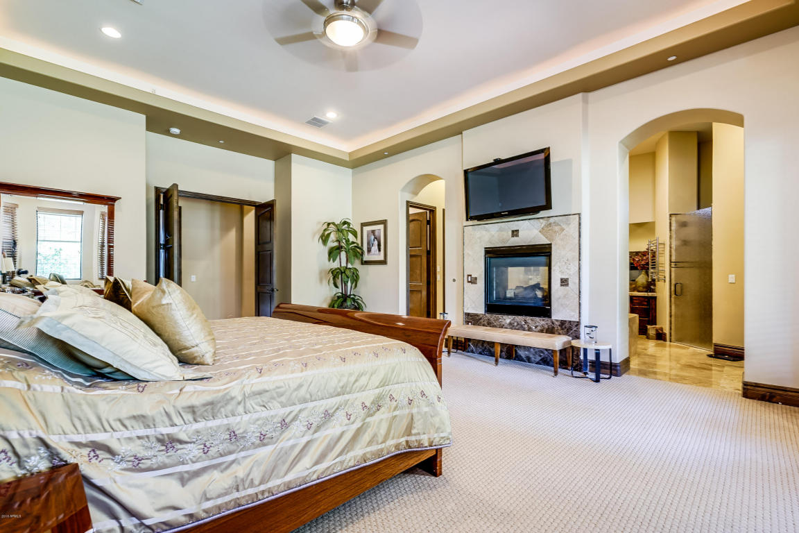 2775 E Meadowview Ct, Gilbert, AZ 85298 photo 13
