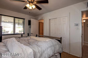 5733 N 11th Way, Phoenix, AZ 85014 photo 15