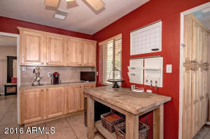 5733 N 11th Way, Phoenix, AZ 85014 photo 11