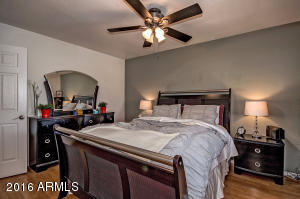 5733 N 11th Way, Phoenix, AZ 85014 photo 16