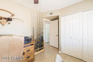717 E Brentrup Dr, Tempe, AZ 85283 photo 8