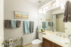 717 E Brentrup Dr, Tempe, AZ 85283 photo 4