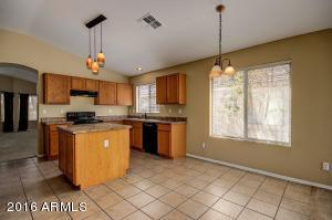 8832 E Colby Cir, Mesa, AZ 85207 photo 11