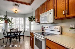 401 E Campo Bello Dr, Phoenix, AZ 85022 photo 3