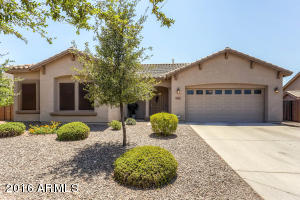 2943 E Ironside Ln, Gilbert, AZ 85298 photo 1