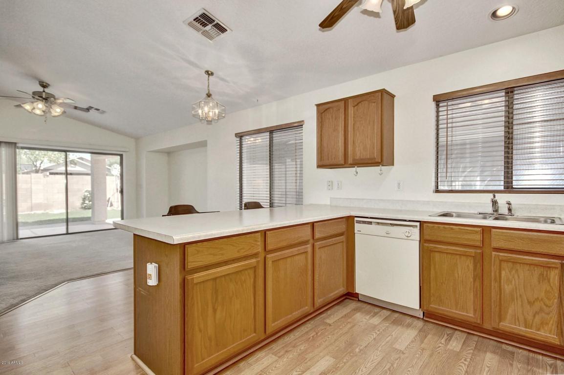 8804 E Colby Cir, Mesa, AZ 85207 photo 11