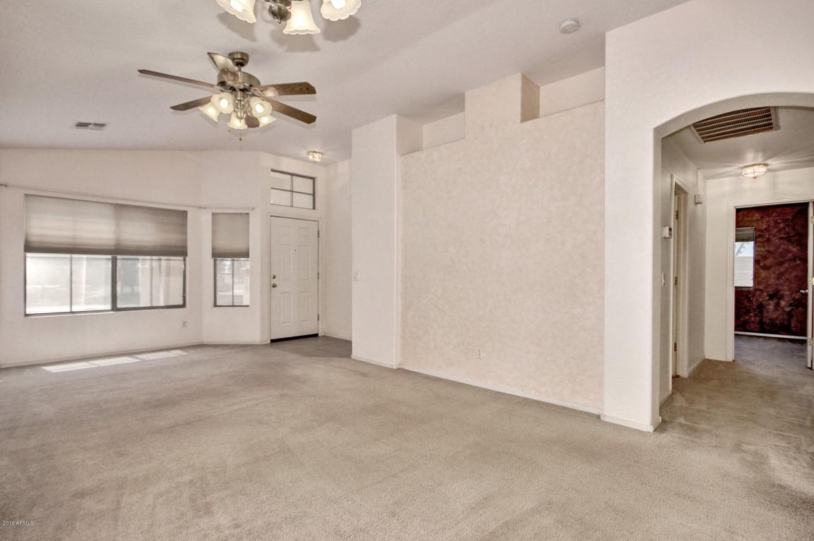 8804 E Colby Cir, Mesa, AZ 85207 photo 2