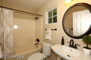 4121 E Highland Ave, Phoenix, AZ 85018 photo 18