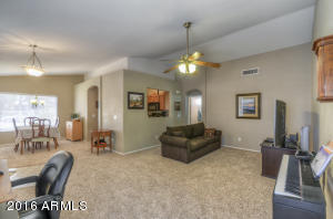 718 W Constitution Dr, Gilbert, AZ 85233 photo 10