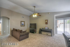 718 W Constitution Dr, Gilbert, AZ 85233 photo 8