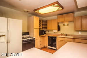 1922 E Whitton Ave, Phoenix, AZ 85016 photo 11