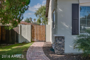 5324 N 33rd St, Phoenix, AZ 85018 photo 4