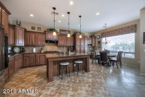 2709 W Ashurst Dr, Phoenix, AZ 85045 photo 8