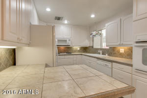 2227 E Sylvia St, Phoenix, AZ 85022 photo 17
