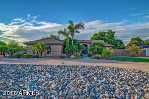 2668 E Claxton Rd, Gilbert, AZ 85297 photo 1