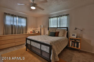 1330 E Avalon Dr, Phoenix, AZ 85014 photo 14