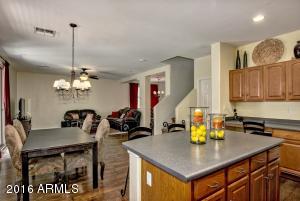 1819 E Parkside Ln, Phoenix, AZ 85024 photo 8