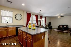 1819 E Parkside Ln, Phoenix, AZ 85024 photo 9