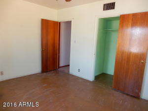 1821 E Monte Vista Rd, Phoenix, AZ 85006 photo 13