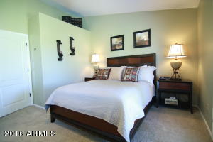 2442 E Appleby Rd, Gilbert, AZ 85298 photo 23