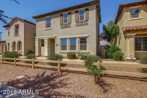 4447 E Remington Dr, Gilbert, AZ 85297 photo 1